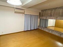 サンビレイ3 2階1LDKのリビング/ダイニング