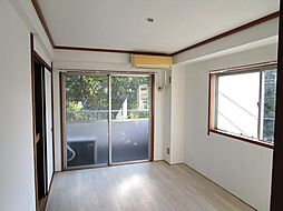 フラワーマンション 3階1Kのリビング/ダイニング