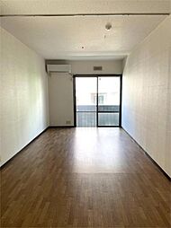 プルミエ中原 1階ワンルームのリビング/ダイニング