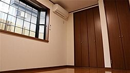 エステーコーポ 2階2LDKの寝室