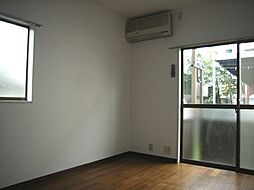 ラ・フォンテ 2階1Kのリビング/ダイニング