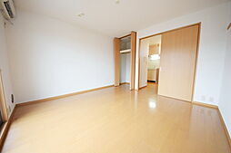 多摩都市モノレール 大塚・帝京大学駅 徒歩4分の賃貸アパート 1階1Kのリビング/ダイニング