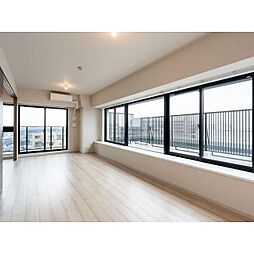 デュオフラッツ篠崎 8階3LDKのリビング/ダイニング