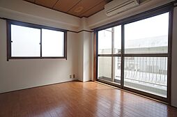 コスモマンション 202 地下1階2DKのリビング/ダイニング