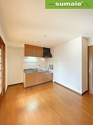 ヴィレッジヤマモト 1階2LDKのリビング/ダイニング