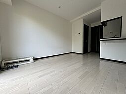 Bird land 2階ワンルームのリビング/ダイニング