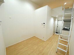 パースペクティブ四つ木 2階ワンルームのリビング/ダイニング