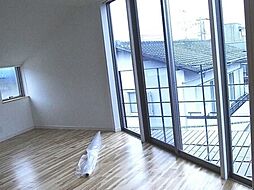 MTUHAUS 1階1LDKのリビング/ダイニング