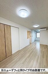 シュタイン・フルス 105 1階1LDKのリビング/ダイニング