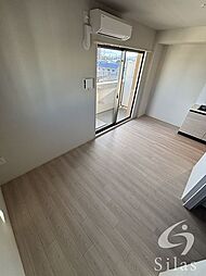 阪急京都本線 相川駅 徒歩14分の賃貸マンション 4階1LDKのリビング/ダイニング