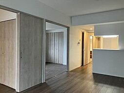 ガーデンコートA西高島平 1階1SLDKのリビング/ダイニング