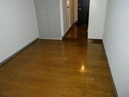 シャトー川島 3階1Kのリビング/ダイニング