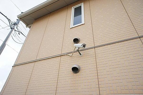 画像12:【防犯カメラ】敷地内に防犯カメラが2台設置されてます♪