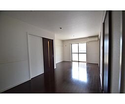 Ｑｕｅｅｎ　Ａｎｎｅ 201 1階2LDKのリビング/ダイニング