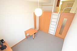 レオパレスRiver Park 2階1Kのリビング/ダイニング