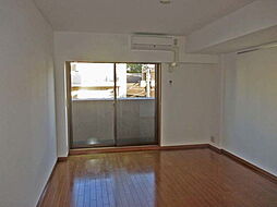 JR山手線 渋谷駅 徒歩11分の賃貸マンション 3階2LDKのリビング/ダイニング