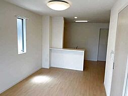 リベルテ 101 1階1LDKのリビング/ダイニング