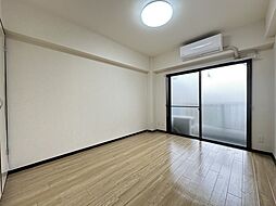 ホワイトウィング越野 204 2階ワンルームのリビング/ダイニング