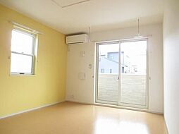 メゾン・クレールII 101 1階1LDKのリビング/ダイニング