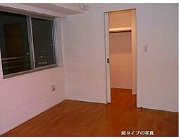 コンフォリア芝浦バウハウス 10階2LDKのリビング/ダイニング