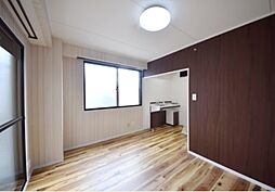 クオリアビル 3階ワンルームのリビング/ダイニング