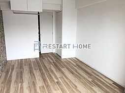 セレニテ神戸元町クレア 13階1Kのリビング/ダイニング