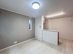 メゾンドソレイユ平野東 1階2DKのリビング/ダイニング