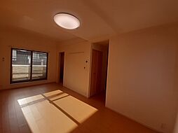 ラ　フォレスタ 2階1Kのリビング/ダイニング