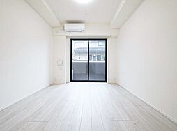 ★1階住戸の写真です。色が異なる場合があります★