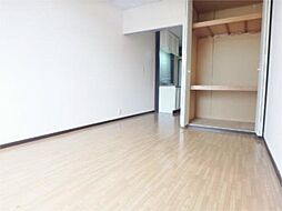 リヴェール百草園 203 2階1Kのリビング/ダイニング