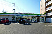 ファミリーマート橋本七丁目店 552m
