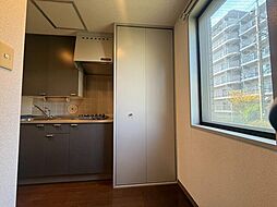 府中ウエスト 3階ワンルームのリビング/ダイニング