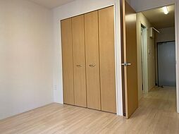 アルジェンリシェ登戸 2階1Kのリビング/ダイニング