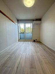 京王相模原線 南大沢駅 バス8分 下車下車 徒歩3分の賃貸アパート 1階1Kのリビング/ダイニング