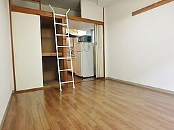 キャッスル4 102 1階1Kのリビング/ダイニング