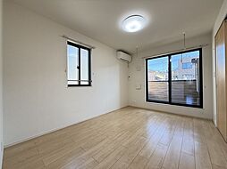 京王相模原線 南大沢駅 徒歩22分の賃貸アパート 2階1LDKのリビング/ダイニング