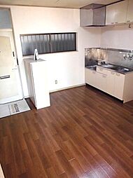 ガーデン関口 2階2DKのリビング/ダイニング