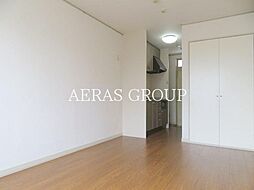 ジョイ深沢 2階ワンルームの寝室