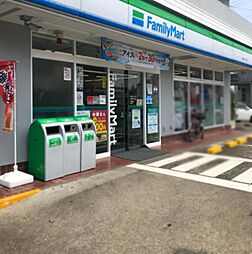 ファミリーマート川崎向ケ丘店 382m