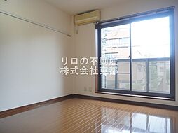 セラヴィーII 203 2階1Kのリビング/ダイニング