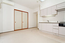 セリシエール国立 1階2DKのリビング/ダイニング