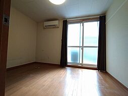 レオパレス虹 1階1Kのリビング/ダイニング