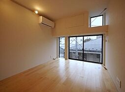 Ａｔｒｉｕｍ 2階1DKのリビング/ダイニング