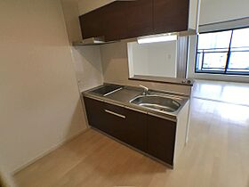ヴィラ・ブリリオ神戸北野 305 ｜ 兵庫県神戸市中央区北野町４丁目19-39（賃貸アパート1LDK・3階・40.01㎡） その4