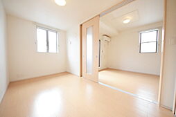 グランテール4 0201 2階2LDKのリビング/ダイニング