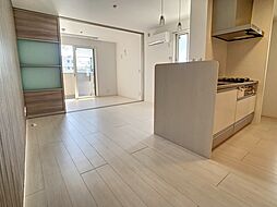 エル シャローム 303 3階2LDKのリビング/ダイニング