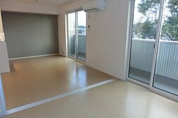 カーザ・ビアンカ 1階2LDKのリビング/ダイニング