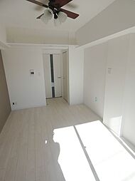 京阪本線 門真市駅 徒歩4分の賃貸マンション 10階1Kのリビング/ダイニング