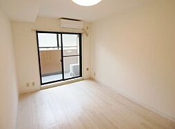 ライオンズマンション雪ヶ谷 1階1Kのリビング/ダイニング