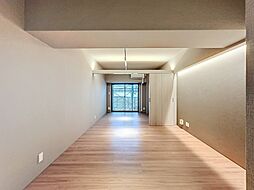 zonna神戸磯上通 402 4階1LDKのリビング/ダイニング